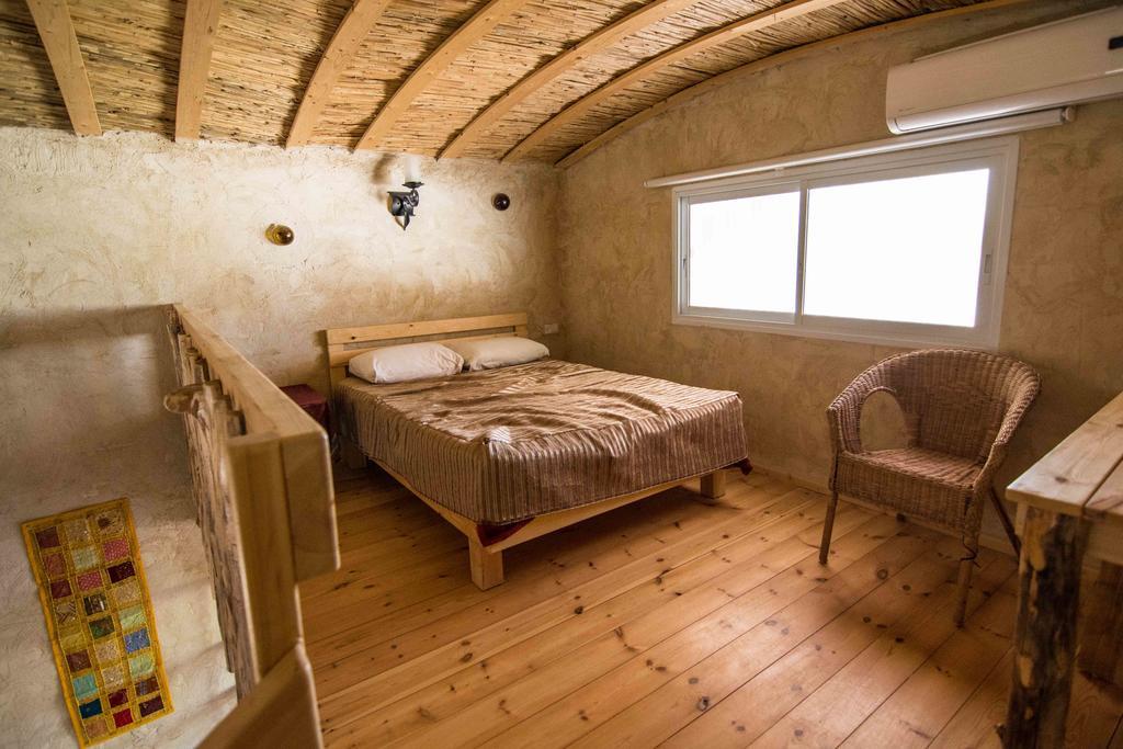 Kfar Hanokdim - Glamping & Camping Арад Номер фото