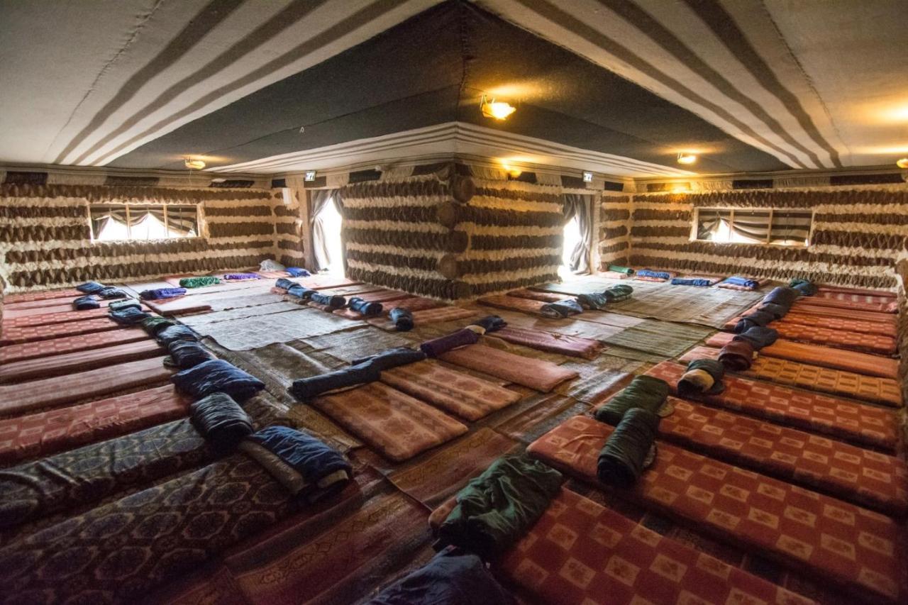 Kfar Hanokdim - Glamping & Camping Арад Экстерьер фото