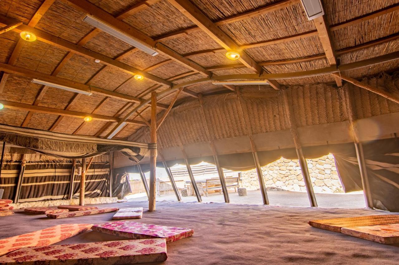 Kfar Hanokdim - Glamping & Camping Арад Экстерьер фото