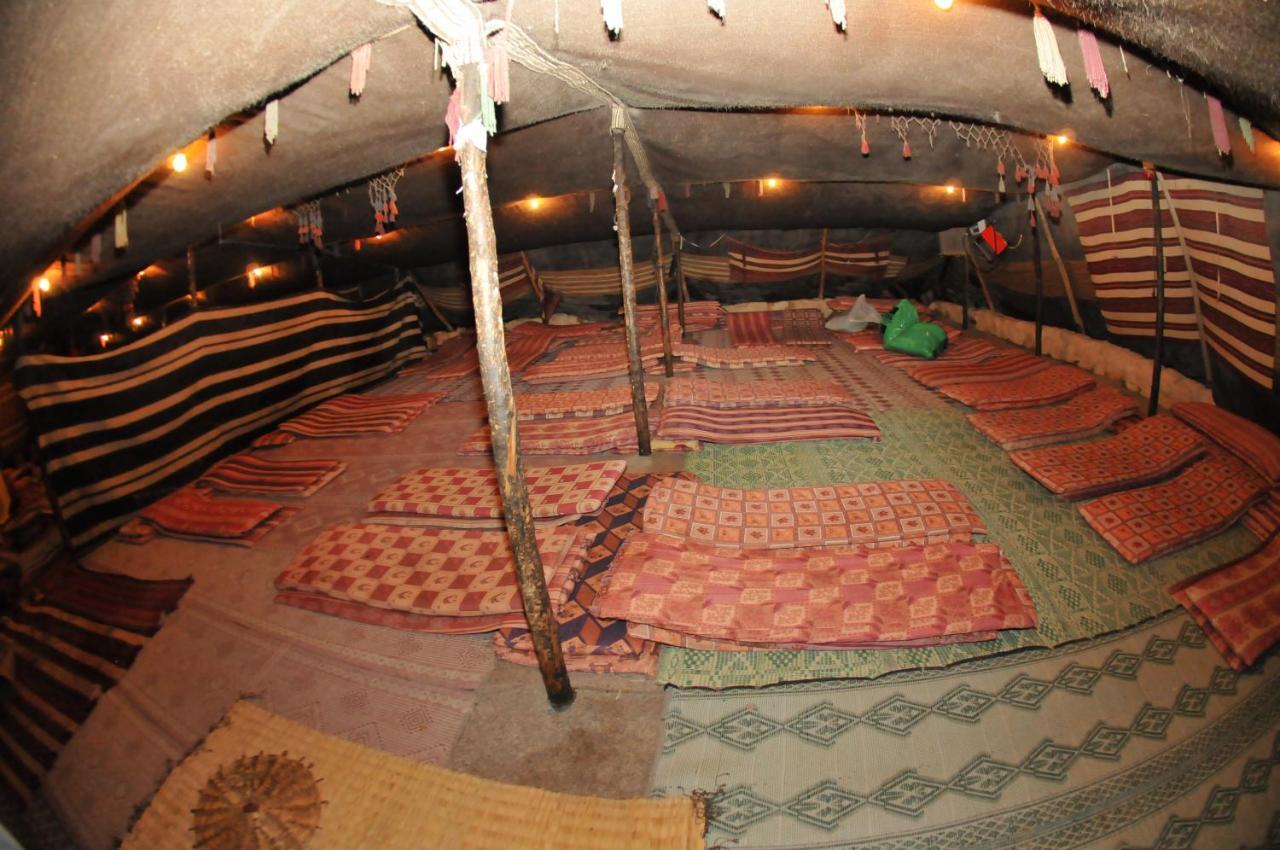 Kfar Hanokdim - Glamping & Camping Арад Экстерьер фото