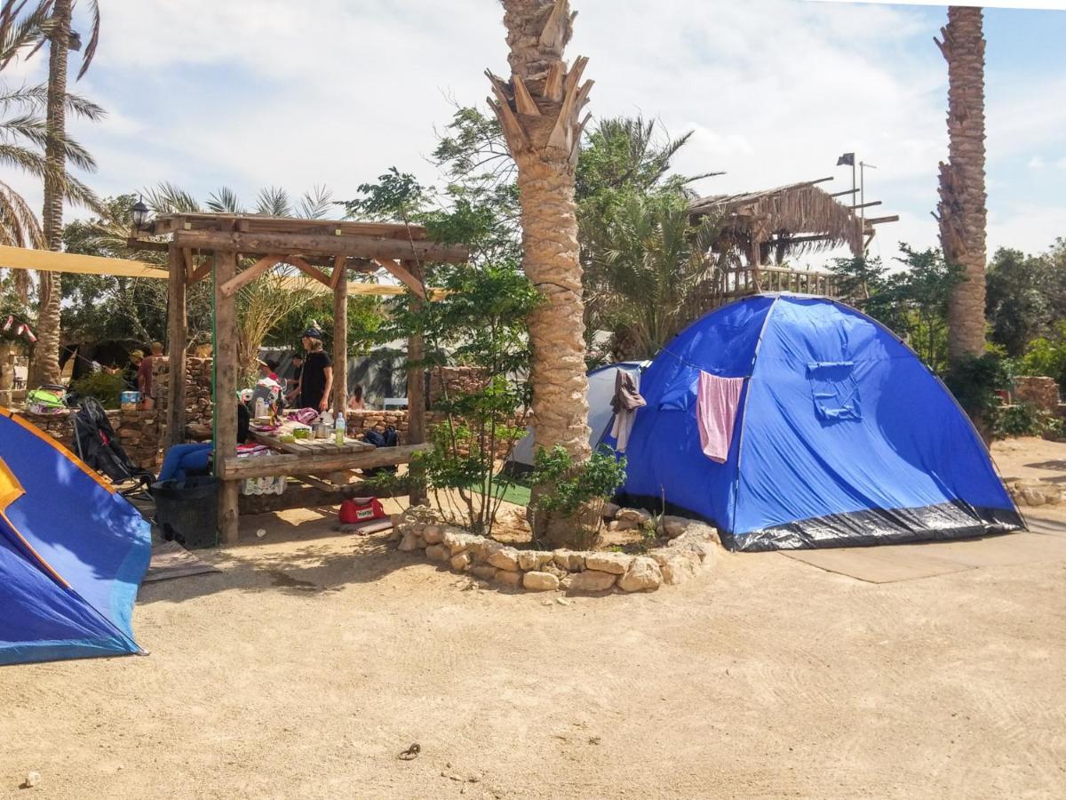 Kfar Hanokdim - Glamping & Camping Арад Экстерьер фото