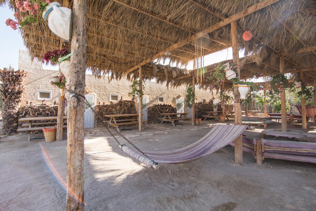 Kfar Hanokdim - Glamping & Camping Арад Экстерьер фото