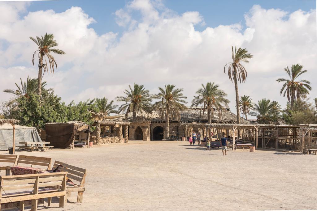 Kfar Hanokdim - Glamping & Camping Арад Экстерьер фото